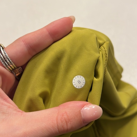 36. Lululemon Fast and Free Crop II 19" *Nulux
Golden Lime - Picture 4 of 4